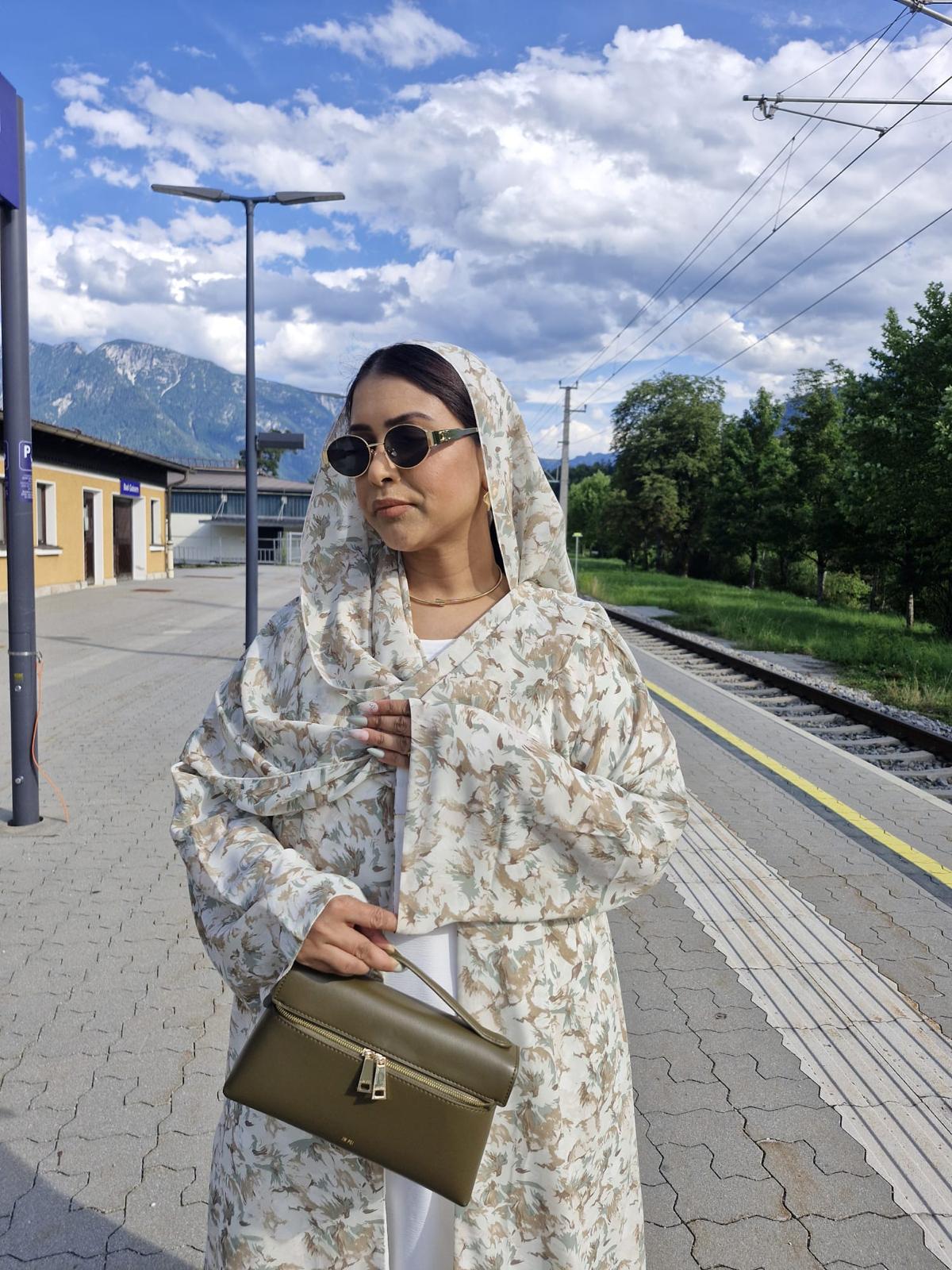 NAZIFA ABAYA - The ABAYA