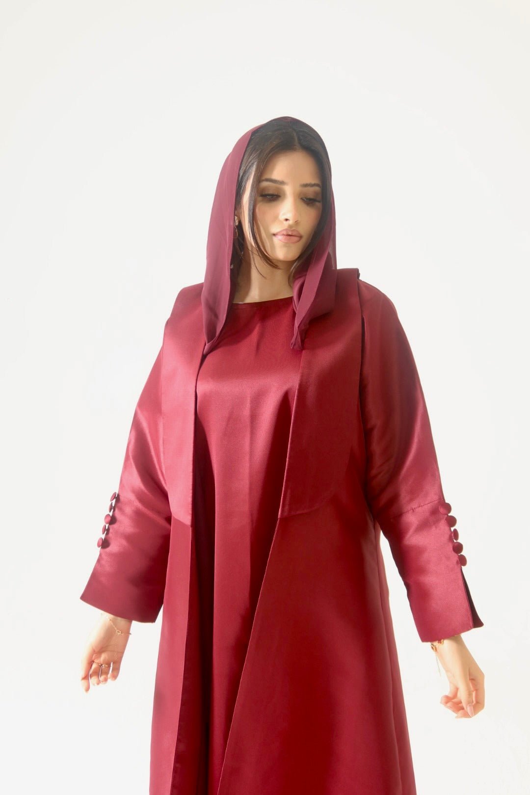 SANAYA ABAYA - The ABAYA