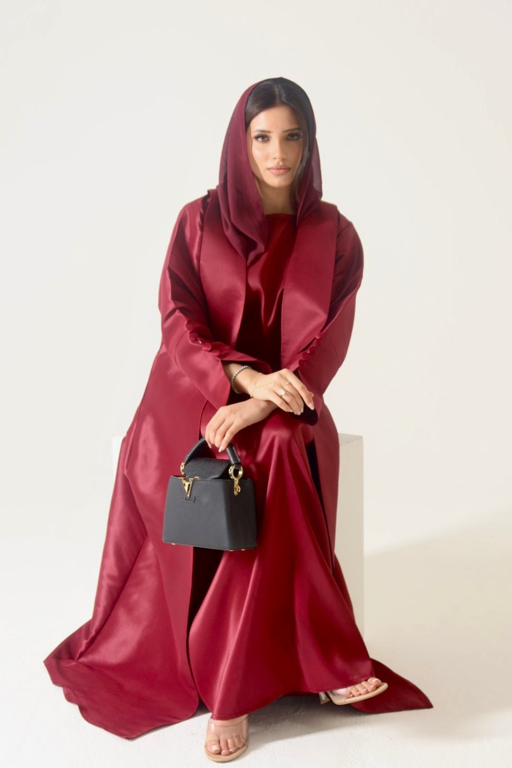 SANAYA ABAYA - The ABAYA